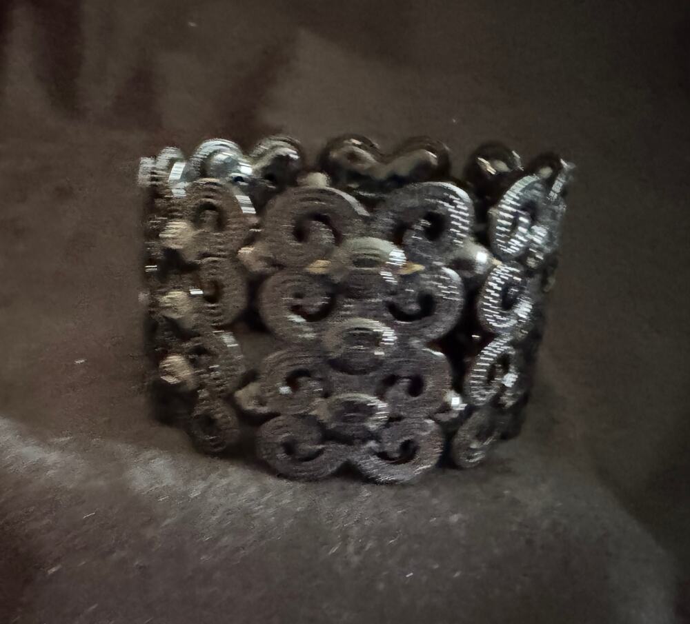 Wide Black Filigree Scroll Stretch Bracelet Vintage Style 1.5” Wide B044